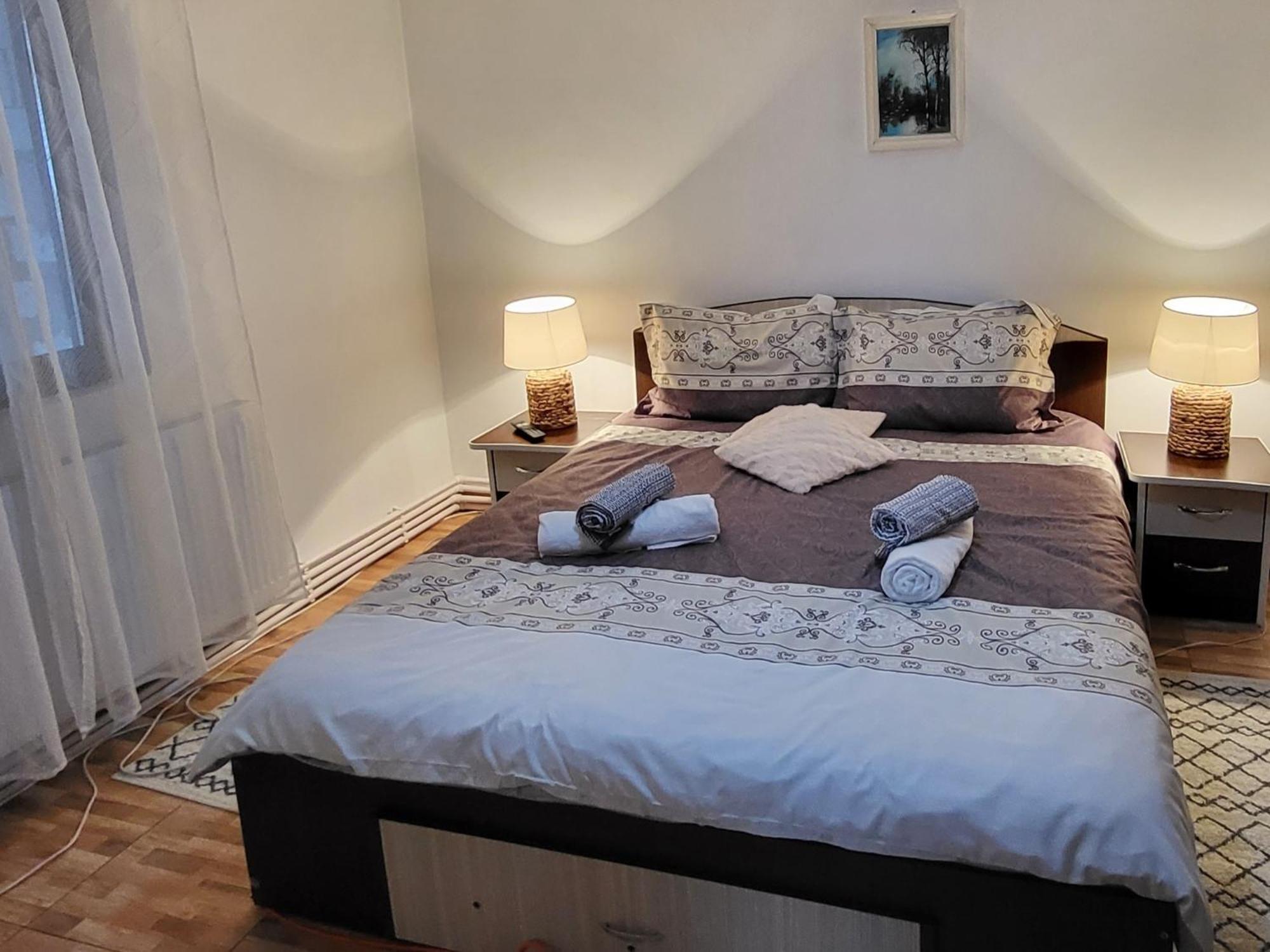 Casa Carbunaru Tîrgu Ocna Δωμάτιο φωτογραφία